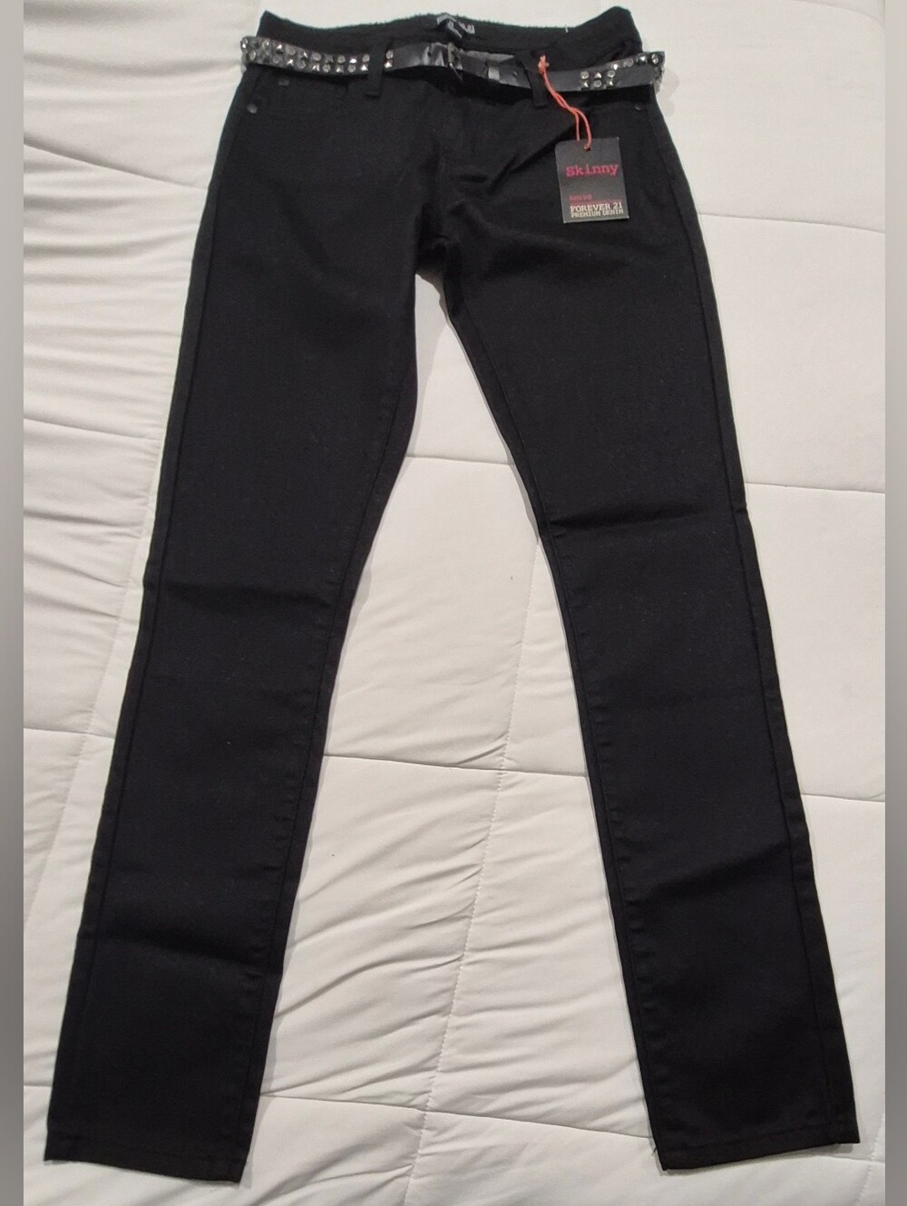 Forever 21 Men’s Black Skinny Jeans